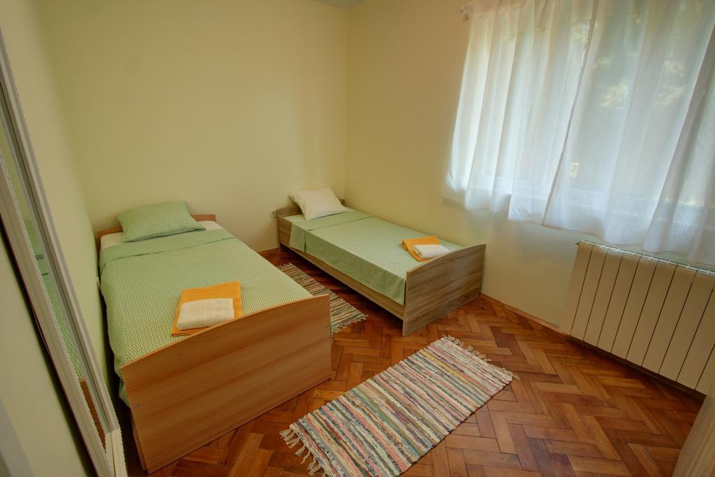 Apartman Lena โอปาติยา ภายนอก รูปภาพ